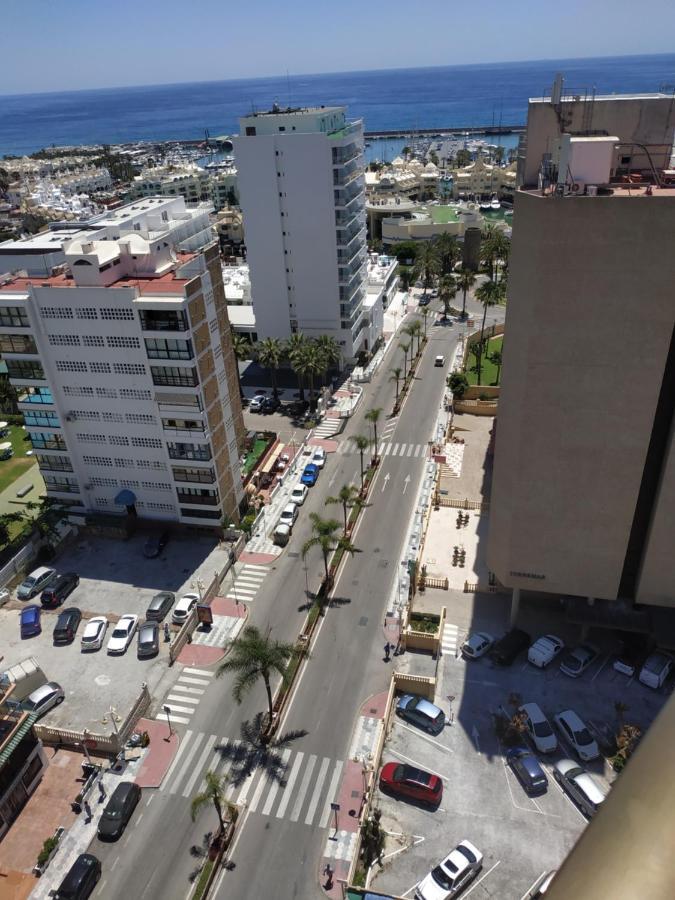 Appartamento Benalmadena Playa Esterno foto